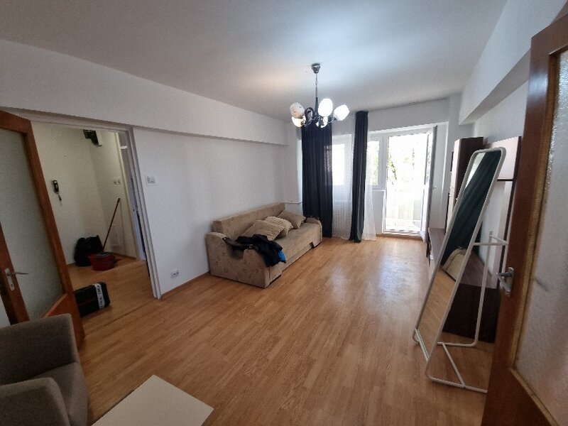 Drumul Taberei, sector 6, zona Kaufland.