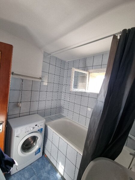 Drumul Taberei, sector 6, zona Kaufland.